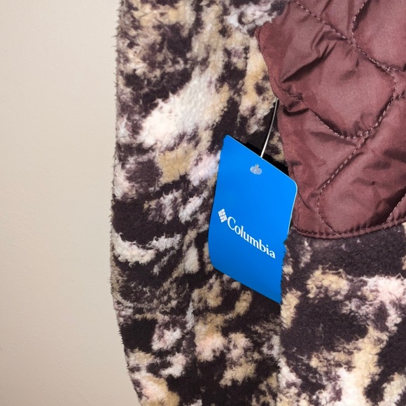 Columbia Women's Sherpa Hooded Pullover - Picture 9 of 13